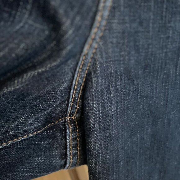 Men’s CHAPS Denim. 98% cotton. No size (see desc. for measurements. Like New. - Picture 6 of 9